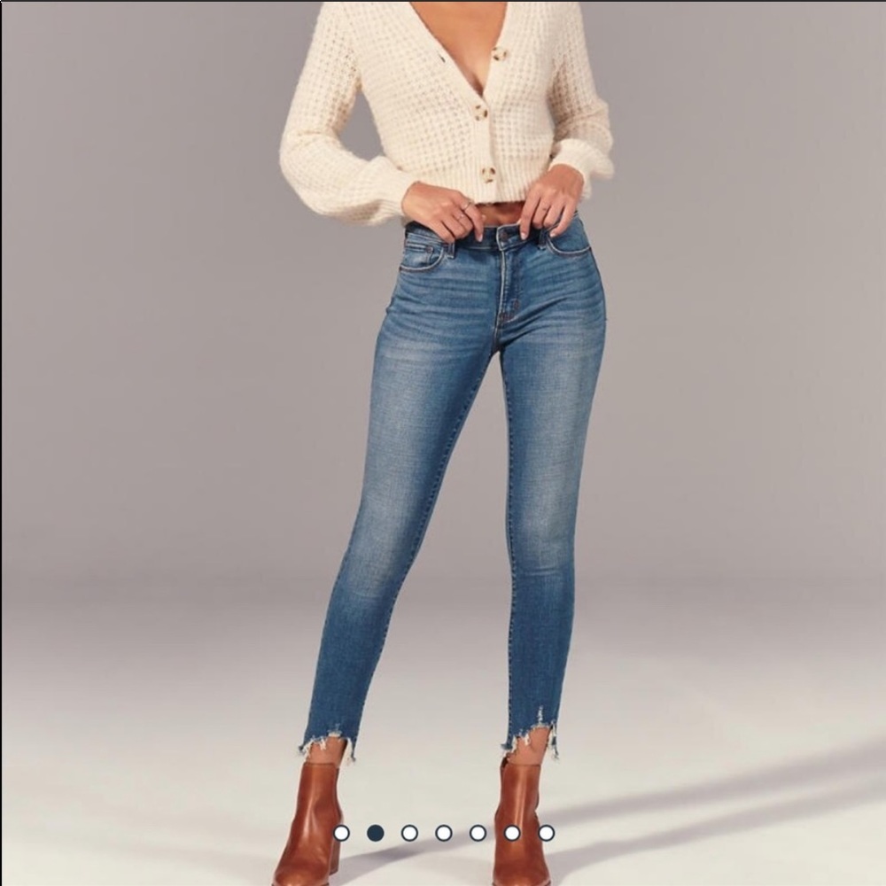 Abercrombie NWT Skinny Jeans